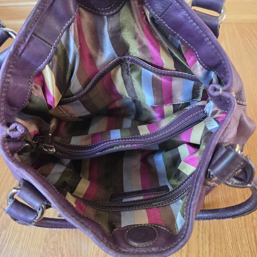Tignanello Purse Soft Leather Hobo Shoulder Handbag Purple READ - Picture 8 of 14